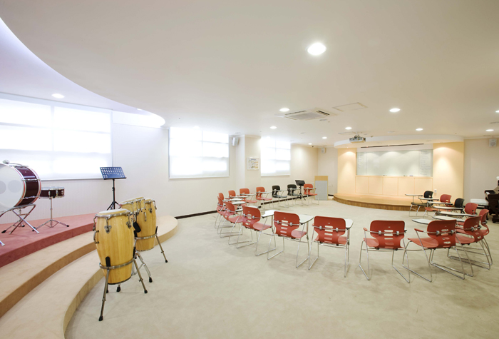 sidiz培訓(xùn)椅|培訓(xùn)椅|培訓(xùn)家具|學(xué)校家具|校園家具|教室家具-【OF365學(xué)校家具】